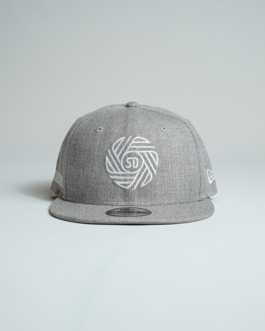 New Era Core 9Fifty Flow Snapback Cap Grey